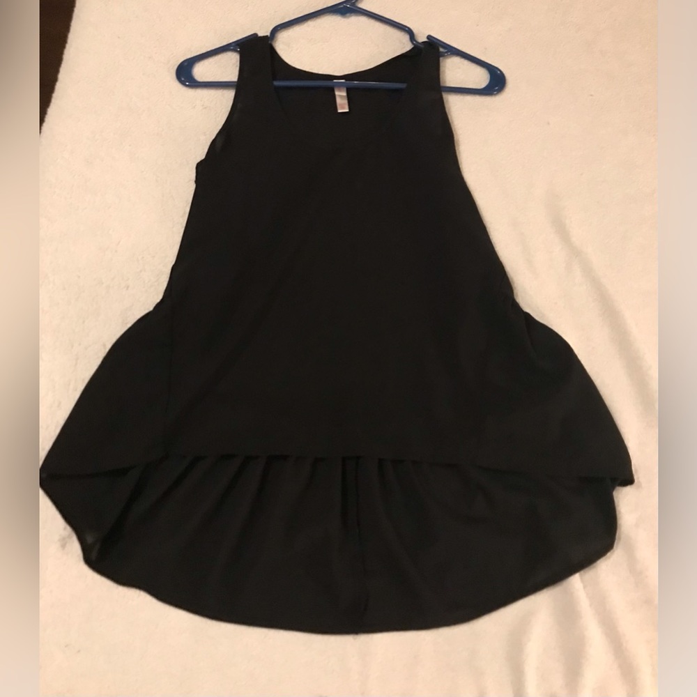 Black shirt